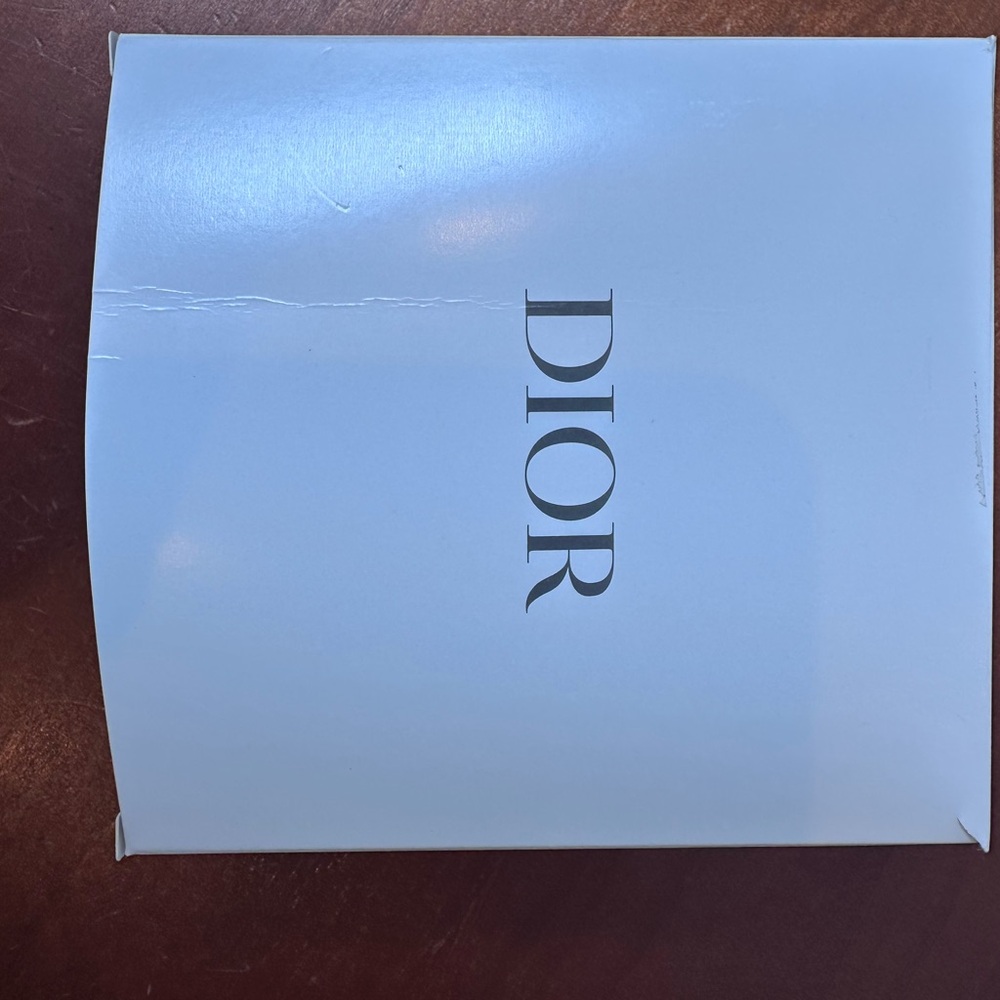 Dior Authentic beauty VIP black and silver long straps vanity beauty small bag - Picture 6 of 6